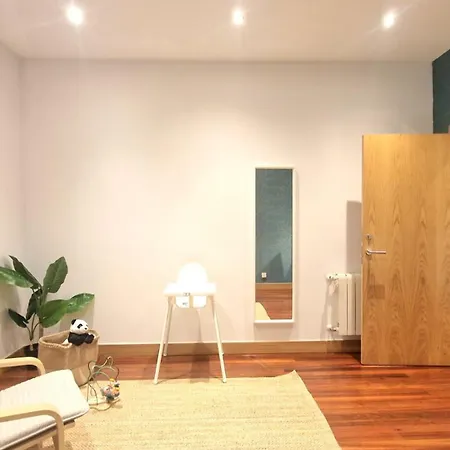 Unique Location - 130m2 & Garden Close To Museums Apartment *