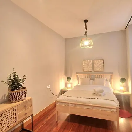 アパート Unique Location - 130m2 & Garden Close To Museums ビルバオ