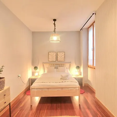 Unique Location - 130m2&garden Close To Museums *