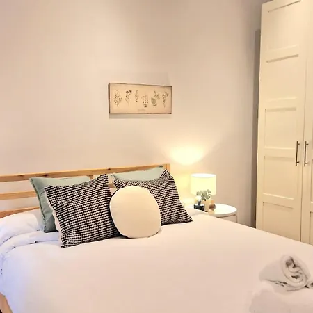 Unique Location - 130m2&garden Close To Museums Bilbao