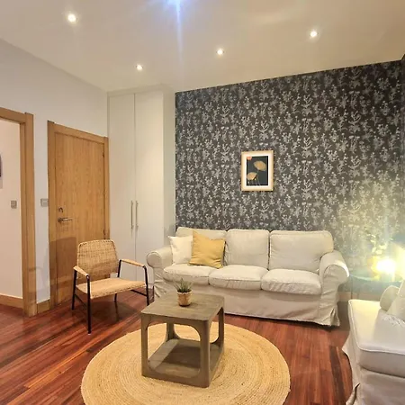 Unique Location - 130m2 & Garden Close To Museums 빌바오